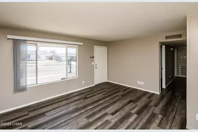 2385 Havasupai Blvd, Lake Havasu City, AZ 86403 - Photo 8