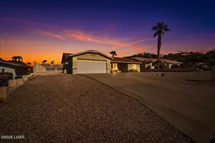 4025 Bear Dr, Lake Havasu City, AZ 86406 - Photo 2