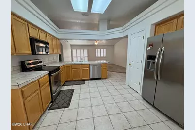 3491 Pocahontas Dr, Lake Havasu City, AZ 86404 - Photo 4