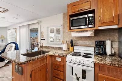 555 Beachcomber Blvd #246, Lake Havasu City, AZ 86403 - Photo 18