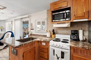 555 Beachcomber Blvd, Lake Havasu City, AZ 86403 - Photo 18