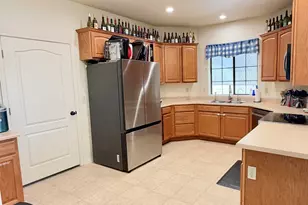 2120 W Billionaire Ln, Yucca, AZ 86438 - Photo 4