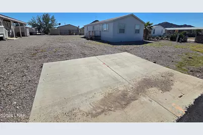 675 W Falcon Dr, Quartzsite, AZ 85346 - Photo 2