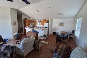 675 W Falcon Dr, Quartzsite, AZ 85346 - Photo 8