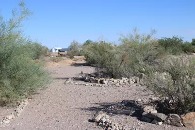 125 N Church Ln, Quartzsite, AZ 85346 - Photo 8