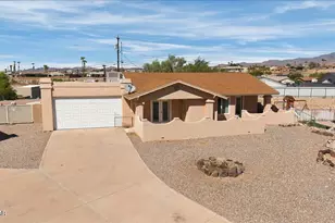 1745 Quartz Ln, Lake Havasu City, AZ 86403 - Photo 2