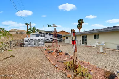 2671 Inverness Dr, Lake Havasu City, AZ 86404 - Photo 40