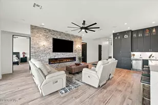 1612 E Laurel Dr, Lake Havasu City, AZ 86404 - Photo 12