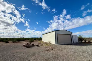 29480 Stage Coach Rd, Bouse, AZ 85325 - Photo 22