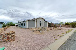 28436 Rainbow Trail, Quartzsite, AZ 85346 - Photo 2