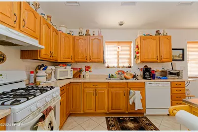 49544 Turquoise Ave, Quartzsite, AZ 85346 - Photo 18