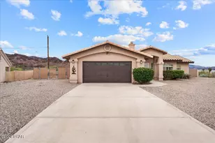 1318 Stardust Bay, Lake Havasu City, AZ 86406 - Photo 1