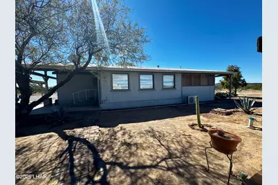 42795 Winema Dr, Bouse, AZ 85325 - Photo 32