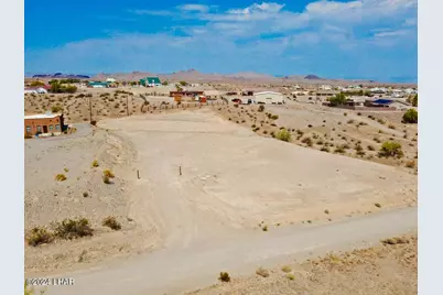 7573 Valley View Dr, Lake Havasu City, AZ 86404 - Photo 1