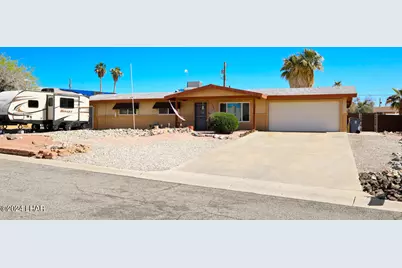 1754 Beavertail Dr, Lake Havasu City, AZ 86403 - Photo 1