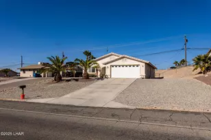 2919 McCulloch Blvd N, Lake Havasu City, AZ 86403 - Photo 1