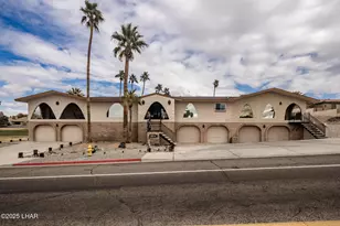 654 Acoma Blvd S, Lake Havasu City, AZ 86406 - Photo 1