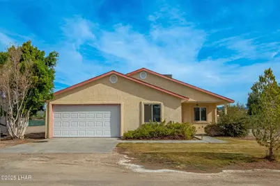 391 N Moon-Mountain Ave. Ave, Quartzsite, AZ 85346 - Photo 1