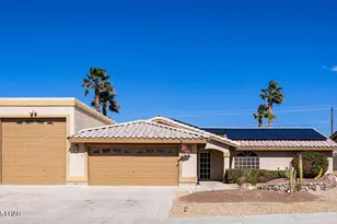 2303 Kingsbury Dr E, Lake Havasu City, AZ 86404 - Photo 1