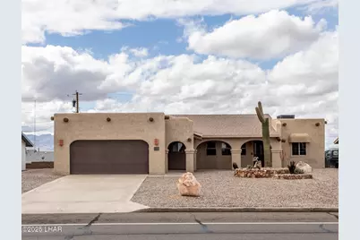1021 McCulloch Blvd S, Lake Havasu City, AZ 86406 - Photo 1