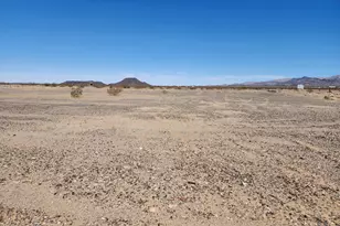 55455 Golden Wy, Salome, AZ 85348 - Photo 1