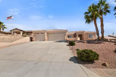 3846 Bear Dr, Lake Havasu City, AZ 86406 - Photo 1