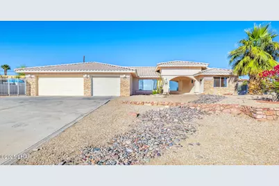 270 Acoma Blvd N, Lake Havasu City, AZ 86403 - Photo 1