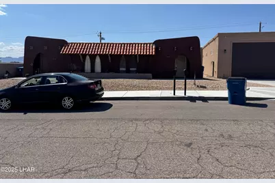 2151 Sandwood Dr, Lake Havasu City, AZ 86403 - Photo 1