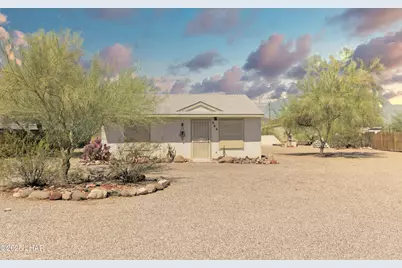 360 N Loma Vista Ln, Quartzsite, AZ 85346 - Photo 1