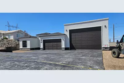 1421 Mojave Dr, Lake Havasu City, AZ 86406 - Photo 1