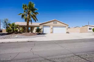3427 Kearsage Dr, Lake Havasu City, AZ 86406 - Photo 1