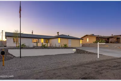 2305 Cosnina Dr, Lake Havasu City, AZ 86403 - Photo 1