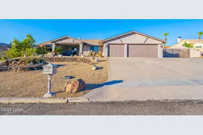 670 Armour Dr, Lake Havasu City, AZ 86406 - Photo 1