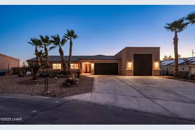 879 Window Rock Plz, Lake Havasu City, AZ 86406 - Photo 1