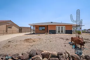 396 Coral Dr, Lake Havasu City, AZ 86403 - Photo 1