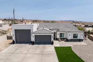 4050 Silver Clipper Ln, Lake Havasu City, AZ 86406 - Photo 1