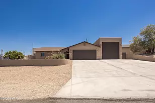 2543 Hillview Dr, Lake Havasu City, AZ 86403 - Photo 1