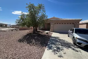 3090 Caliente Dr, Lake Havasu City, AZ 86404 - Photo 1