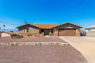 3185 Aztec Dr, Lake Havasu City, AZ 86403 - Photo 1