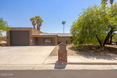 174 Smoketree Ave S, Lake Havasu City, AZ 86403 - Photo 1