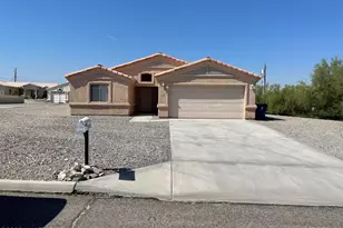 2152 Barranca Dr, Lake Havasu City, AZ 86403 - Photo 1