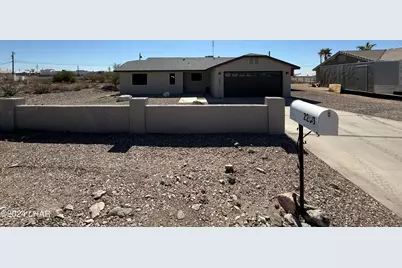 2256 Barranca Dr, Lake Havasu City, AZ 86403 - Photo 1