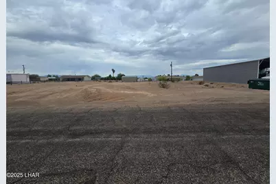 13175 Cove Pkwy, Golden Shores, AZ 86436 - Photo 1