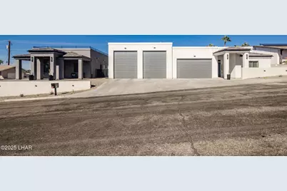 335 Buccaneer Ln, Lake Havasu City, AZ 86406 - Photo 1