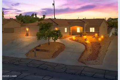 3240 McCulloch Blvd N, Lake Havasu City, AZ 86403 - Photo 1
