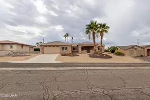 250 Geronimo Blvd, Lake Havasu City, AZ 86404 - Photo 1