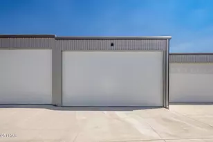 1050 Aviation Dr, Lake Havasu City, AZ 86404 - Photo 1