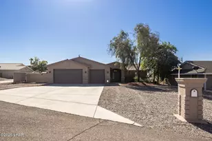 2780 Shasta Ln, Lake Havasu City, AZ 86403 - Photo 1
