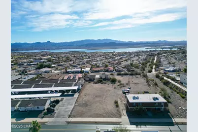 2054 Swanson Ave, Lake Havasu City, AZ 86403 - Photo 1
