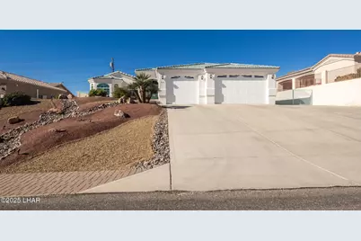 3317 Dune Dr, Lake Havasu City, AZ 86404 - Photo 1